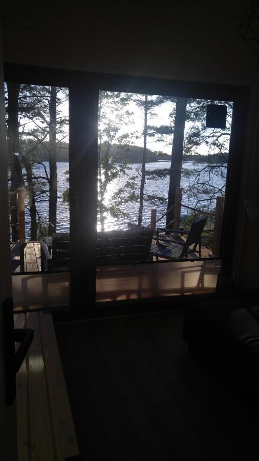 Casa vacanze Zakatek Wdzydze Nad Samym Jeziorem - Pierwsza Linia Borsk