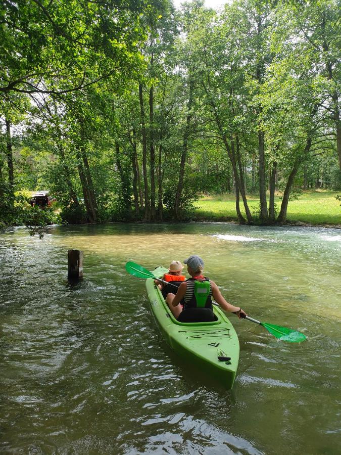 Casa vacanze Zakatek Wdzydze Nad Samym Jeziorem - Pierwsza Linia Borsk