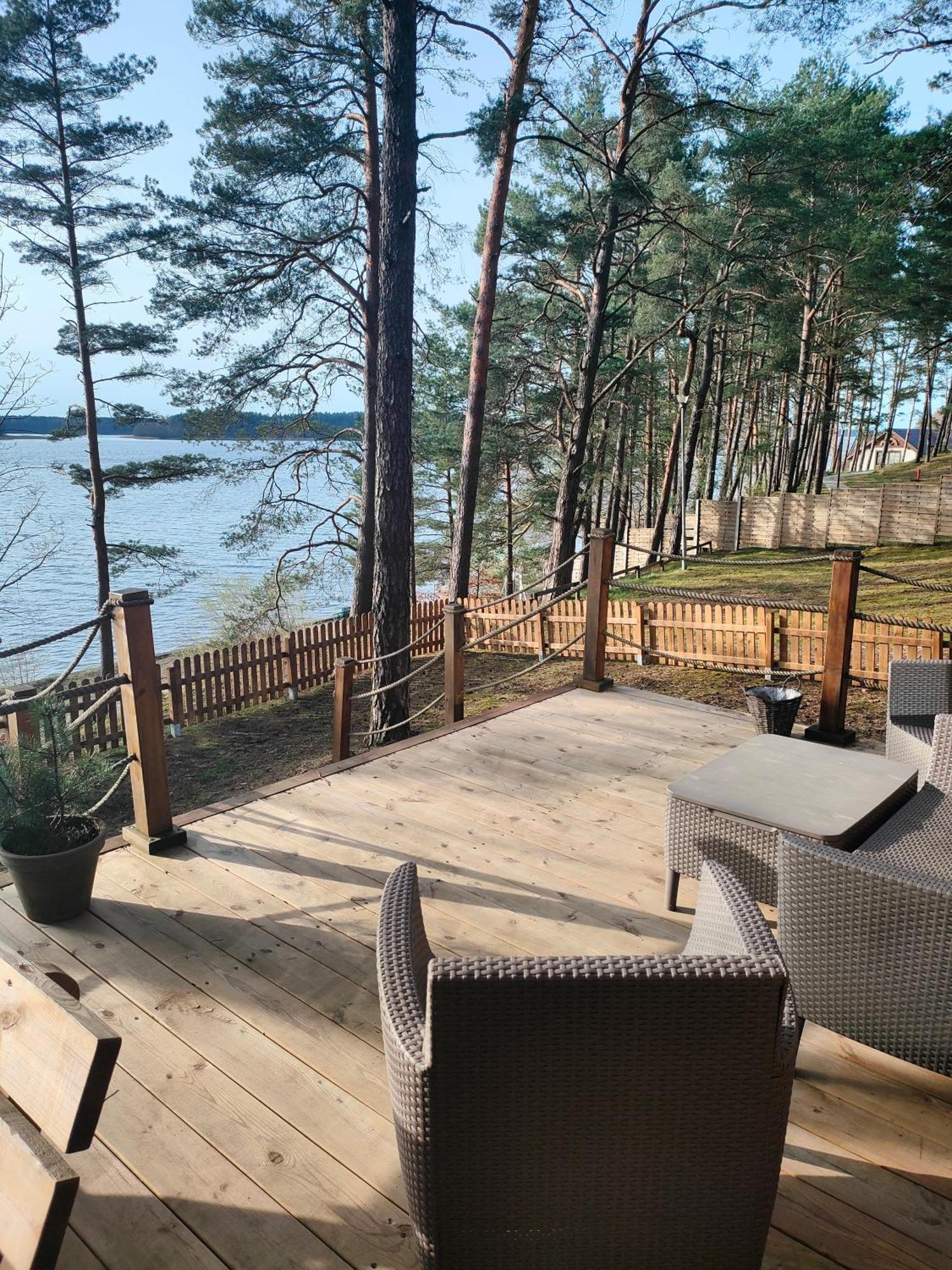 Holiday home Zakatek Wdzydze Nad Samym Jeziorem - Pierwsza Linia Borsk