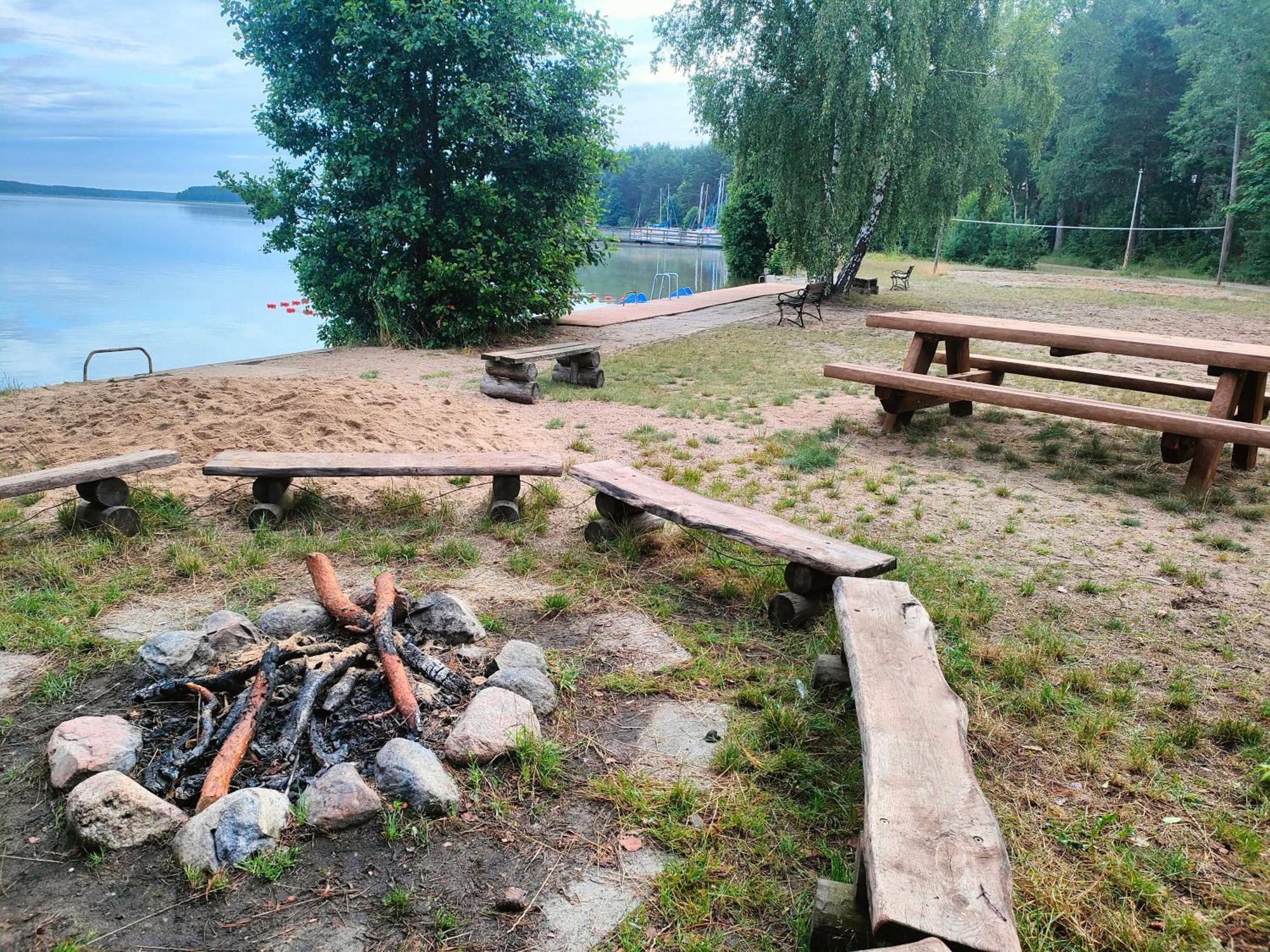 Zakatek Wdzydze Nad Samym Jeziorem - Pierwsza Linia